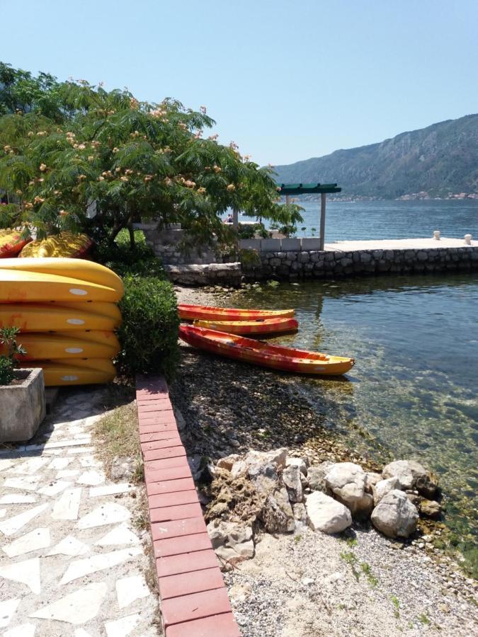 Apartment Deki Studio Kotor Exterior foto